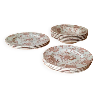 Set of English soup plates