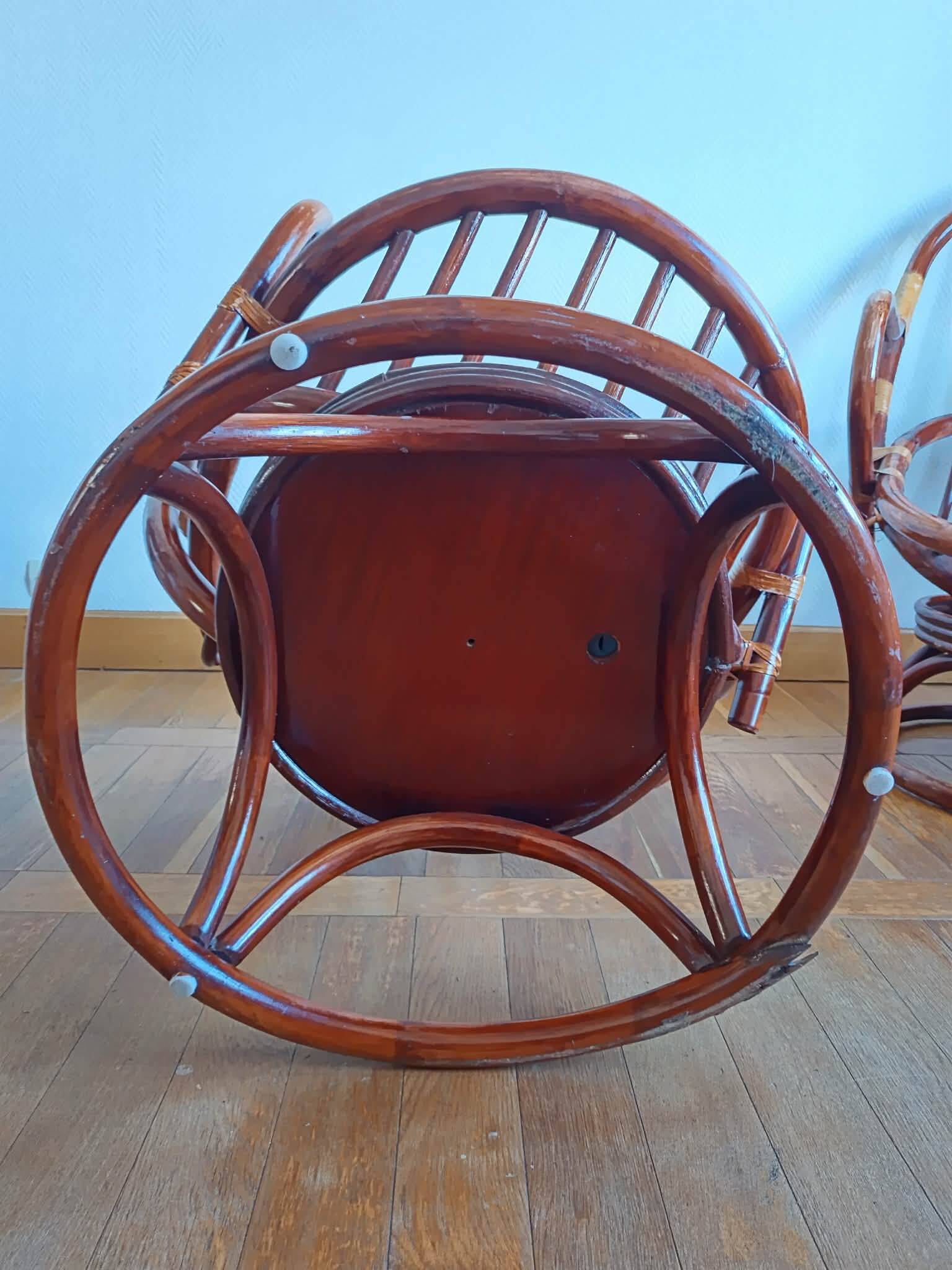 Paire de fauteuils pivotants en rotin 1970
