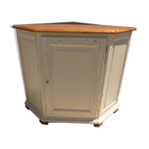 Corner buffet