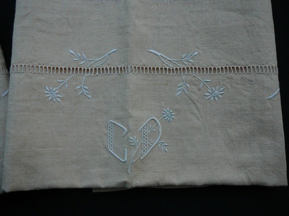 Pair of pillowcases early twentieth century métis ivory with monogram