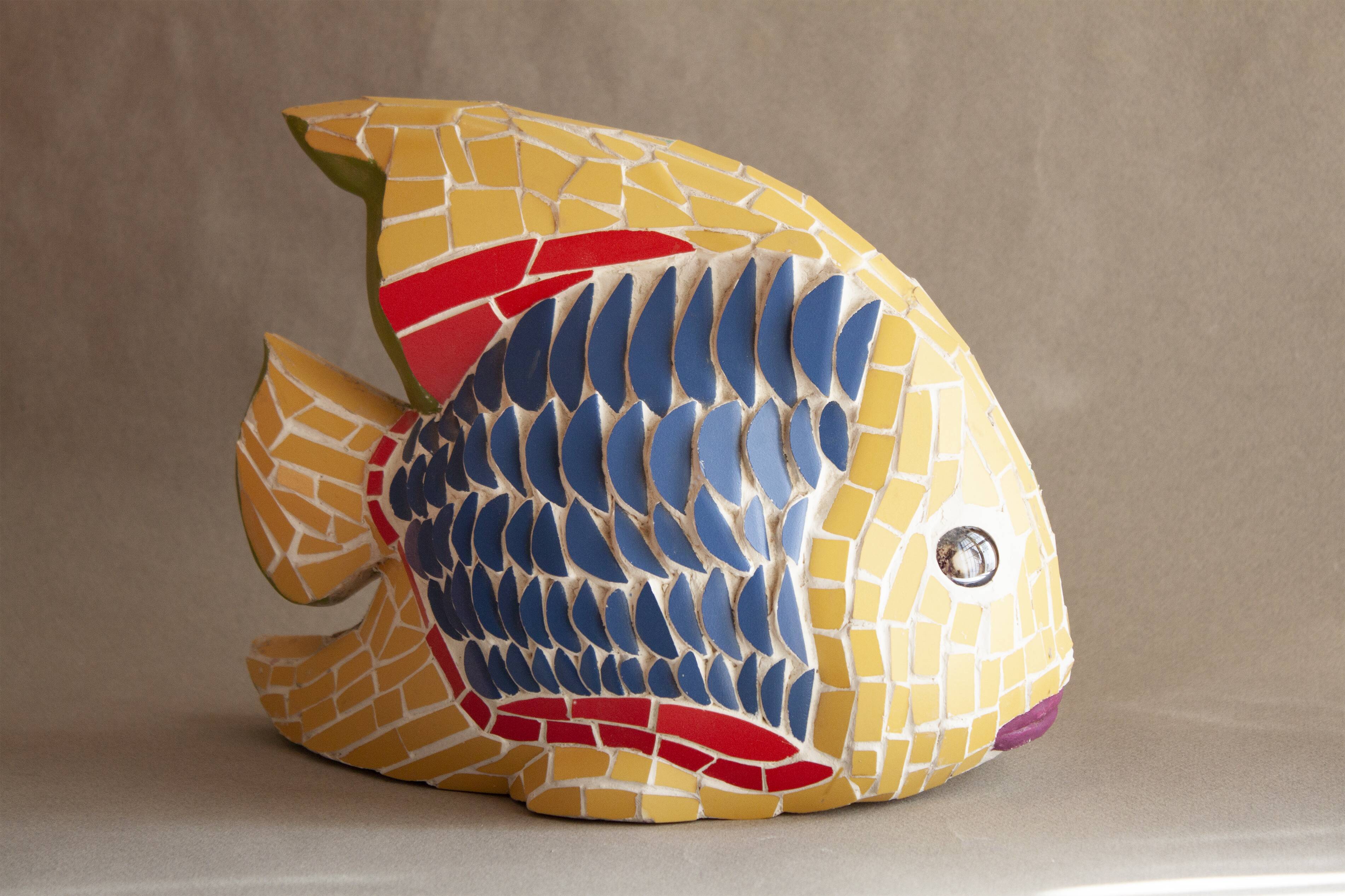 Fish figurine made in trencadis style mosaic. Fish sculpture.