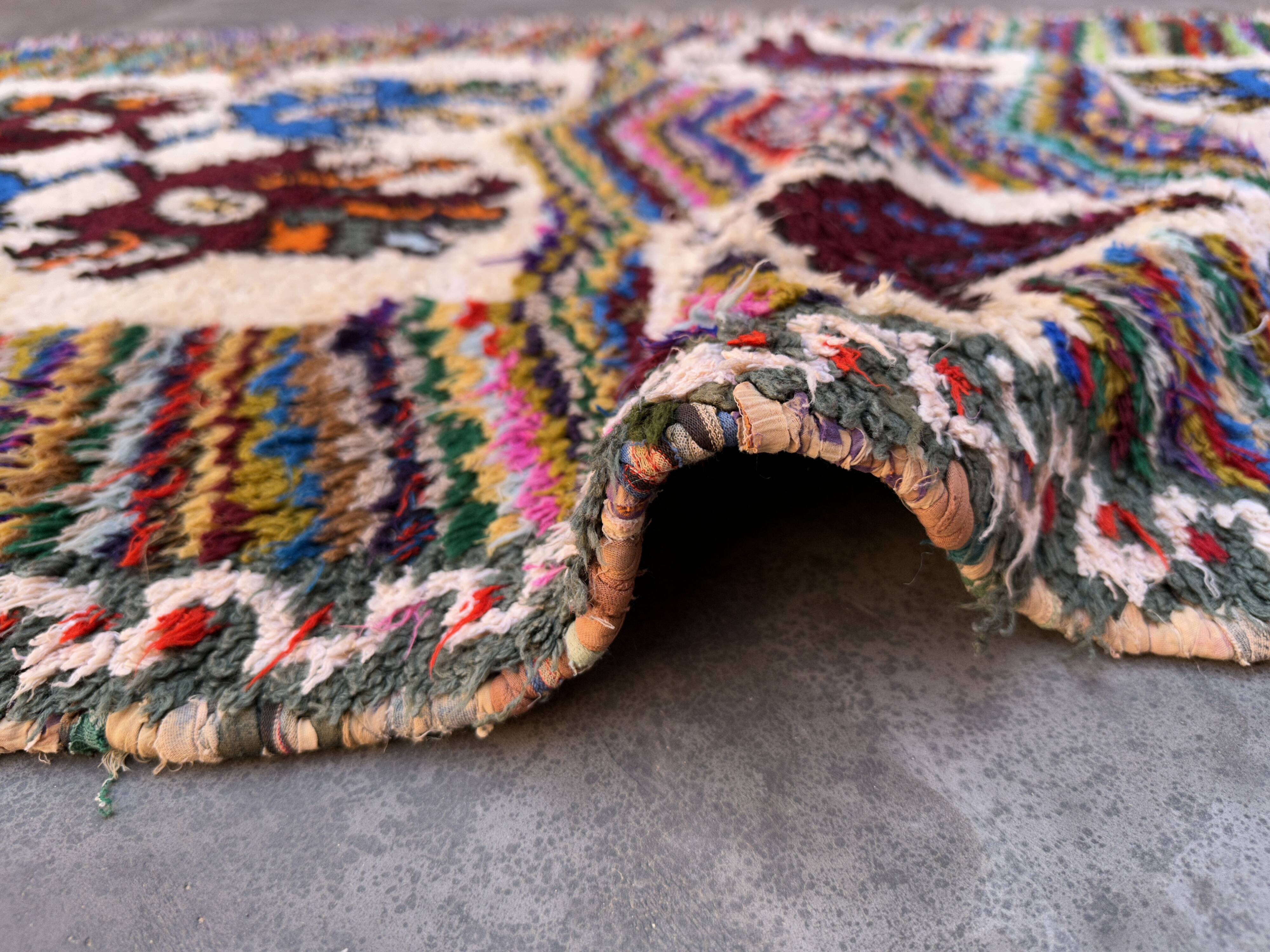 Colorful Boucherouite Azilal Moroccan rug - 97 x 184 cm