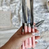Vintage pink knives