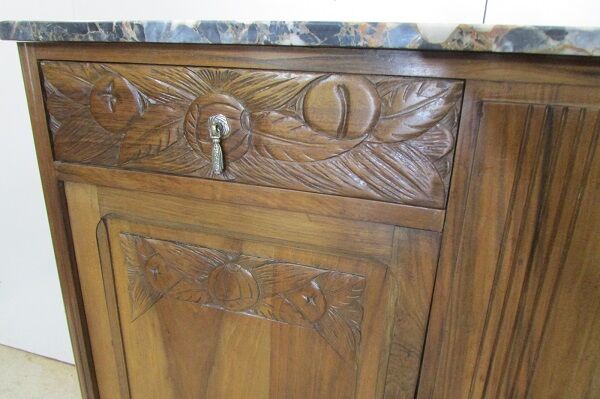 Buffet art déco des années 20 en noyer