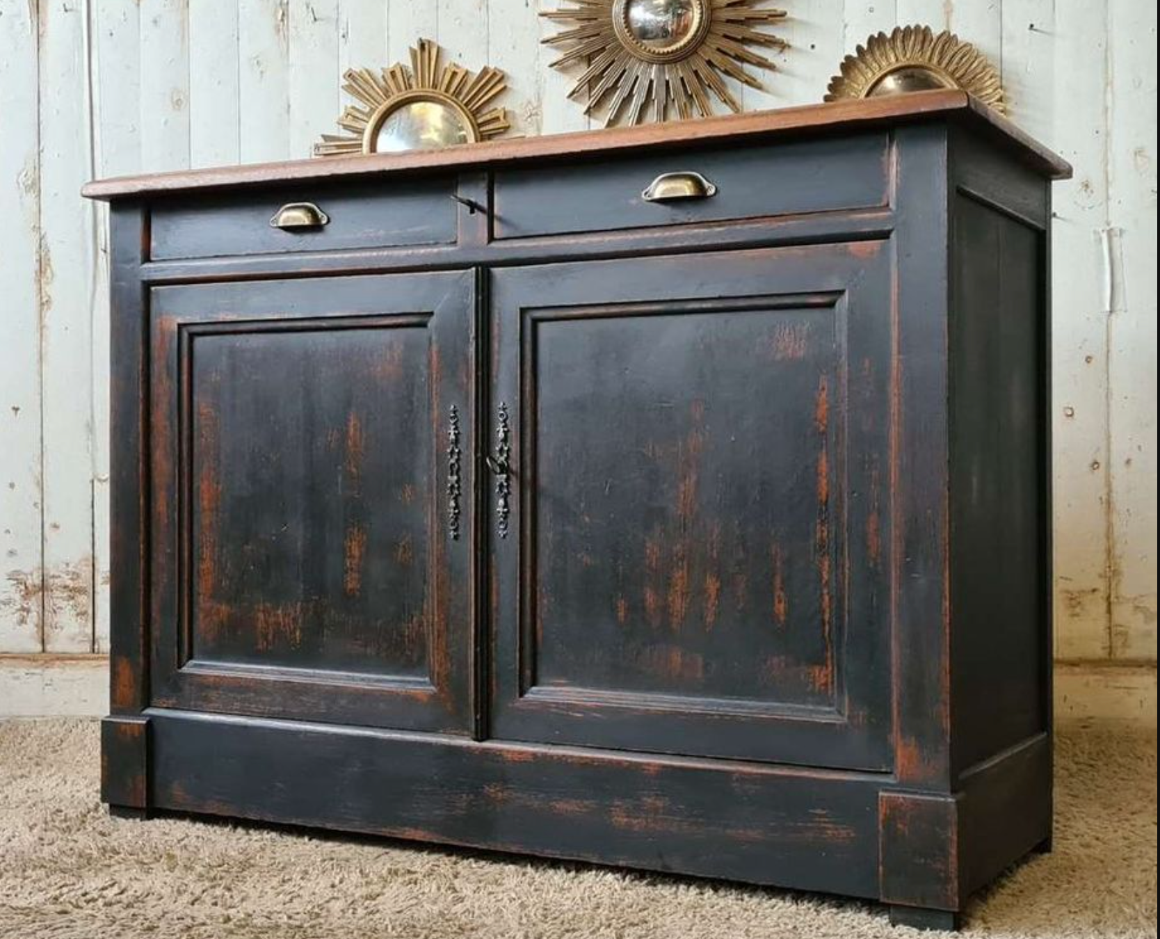 Vintage Furniture in Paris style