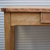 Kitchen table