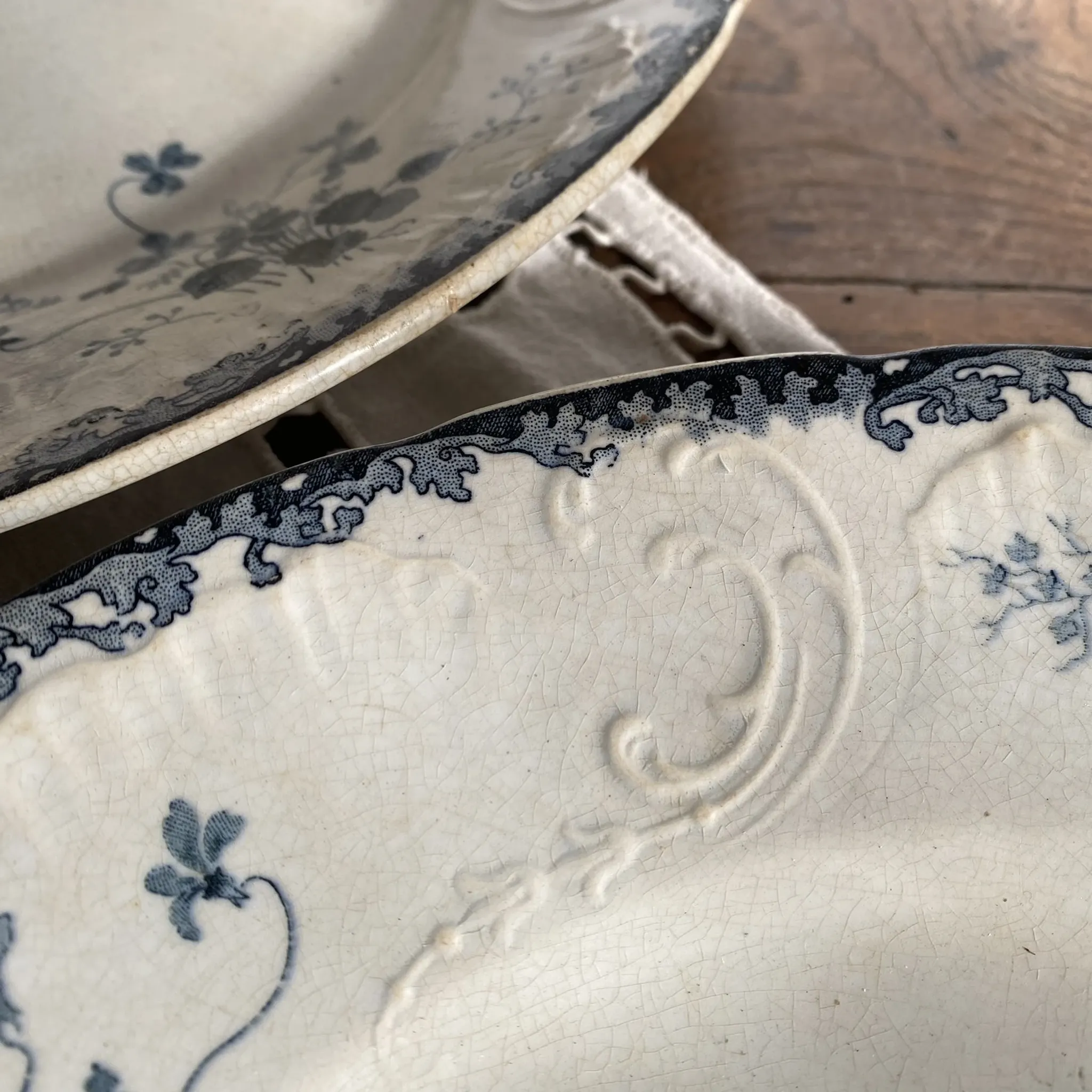 Round ironstone dishes E. Bourgeois Large deposit decorated with violets