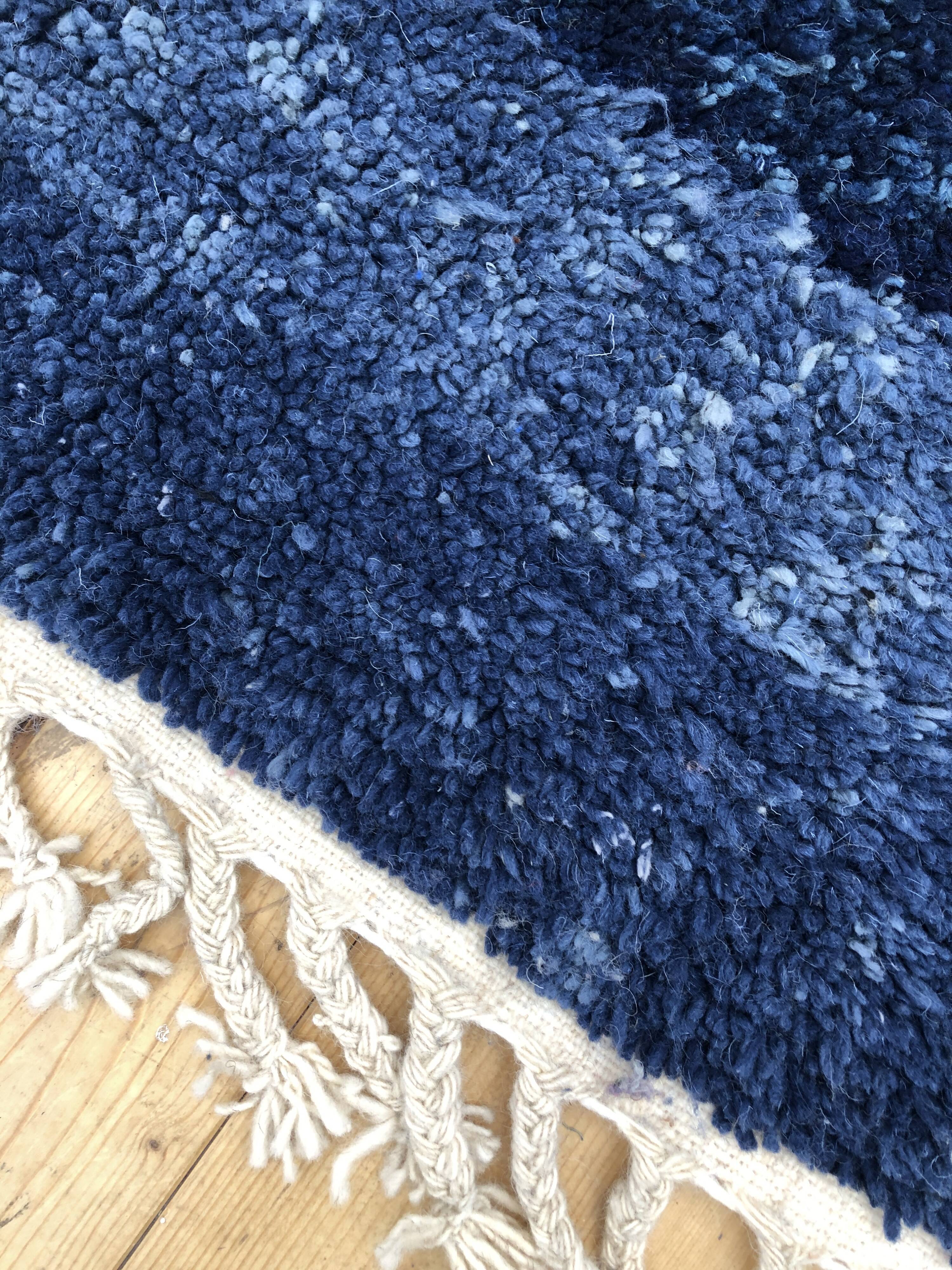 Berber carpet Beni Ouarain mottled solid blue 1.55x1.06m