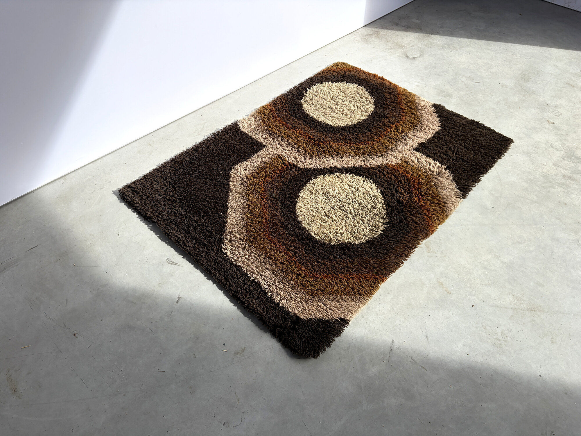 Vintage modernist rug by Desso, 1970s