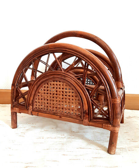 Rattan magazine holders and sun canning, 1960