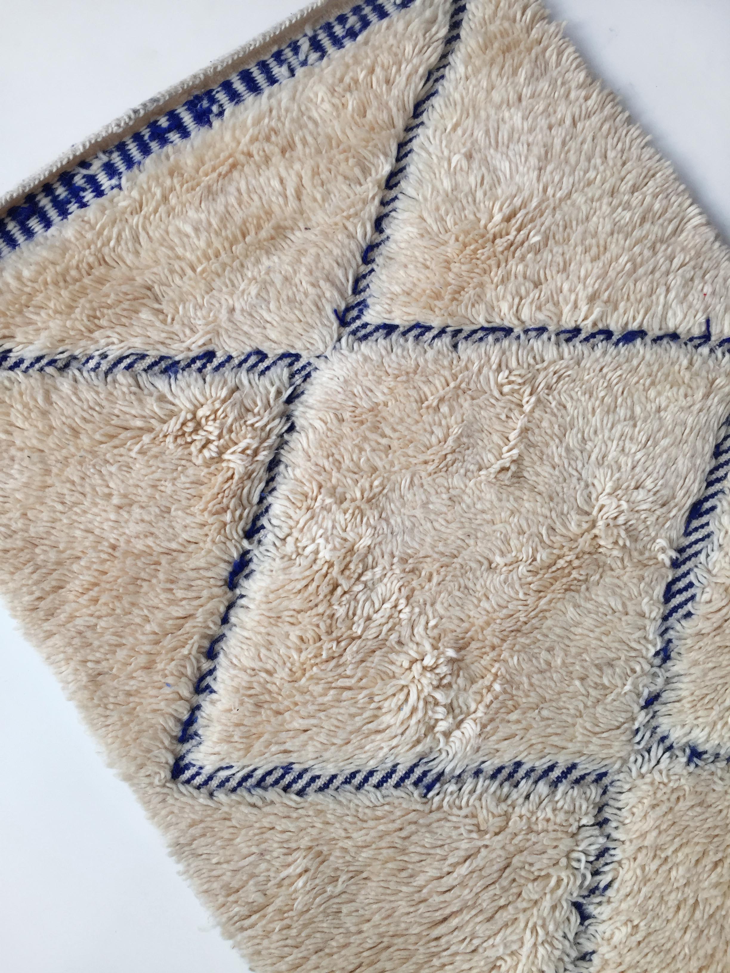 Moroccan Berber carpet blessed ouarain ecru corridor with blue diamonds engraved 312x68cm