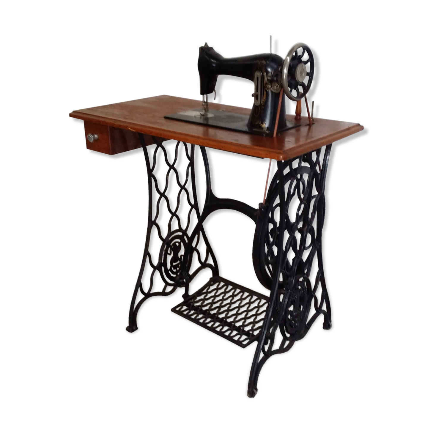 Old sewing machine