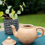 Round teapot 50cl, in matte sandstone, circa 1970's