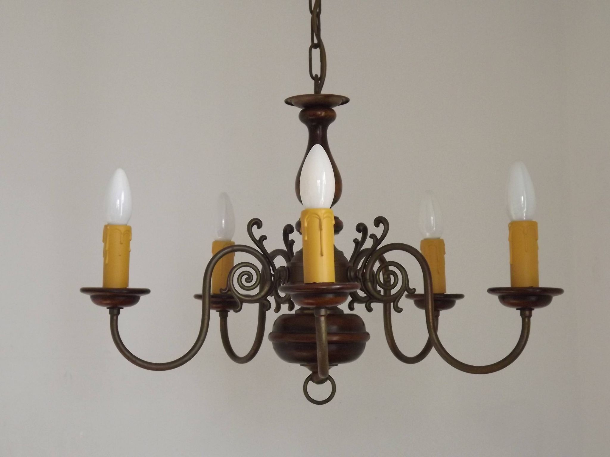 French Vintage 5 Light Mid Century Chandelier in Wood, Bronze and Metal 5525