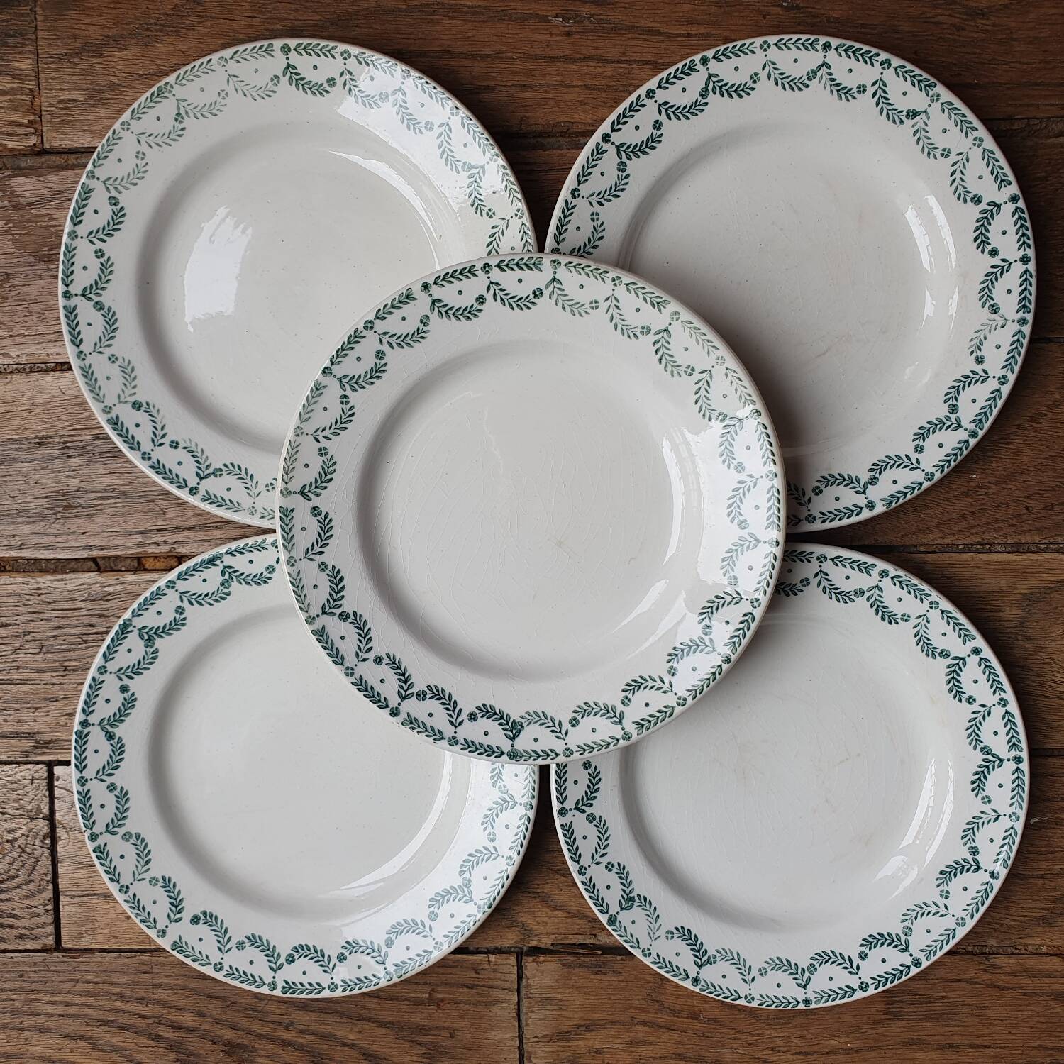 5 Terre de fer dessert plates