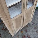 Small mesh cabinet, display case