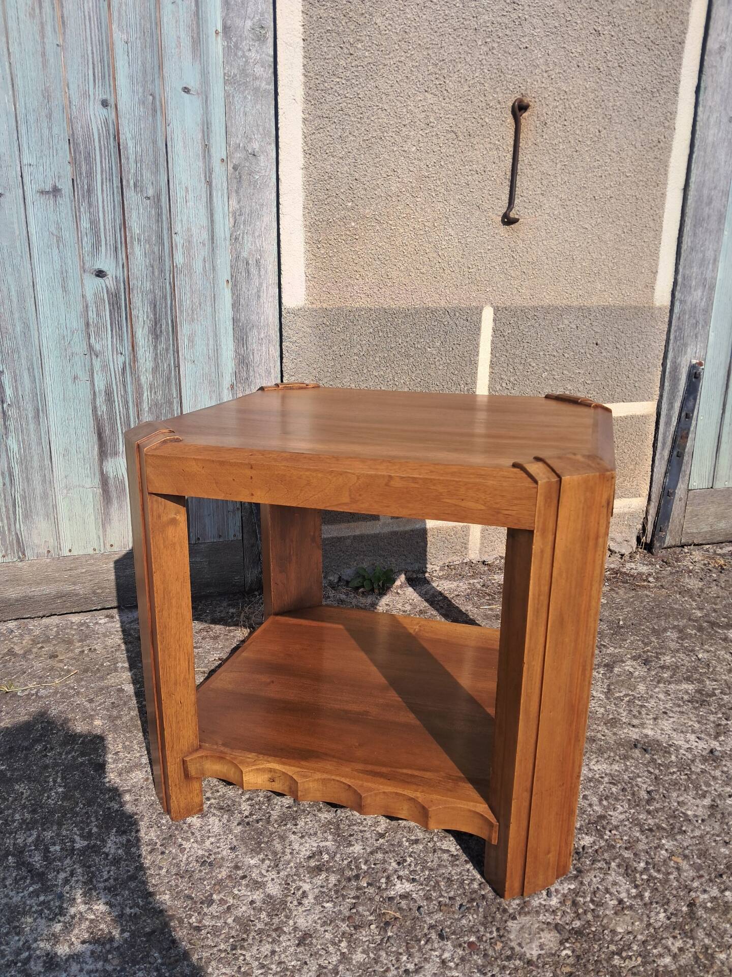 Art Deco coffee table in solid walnut