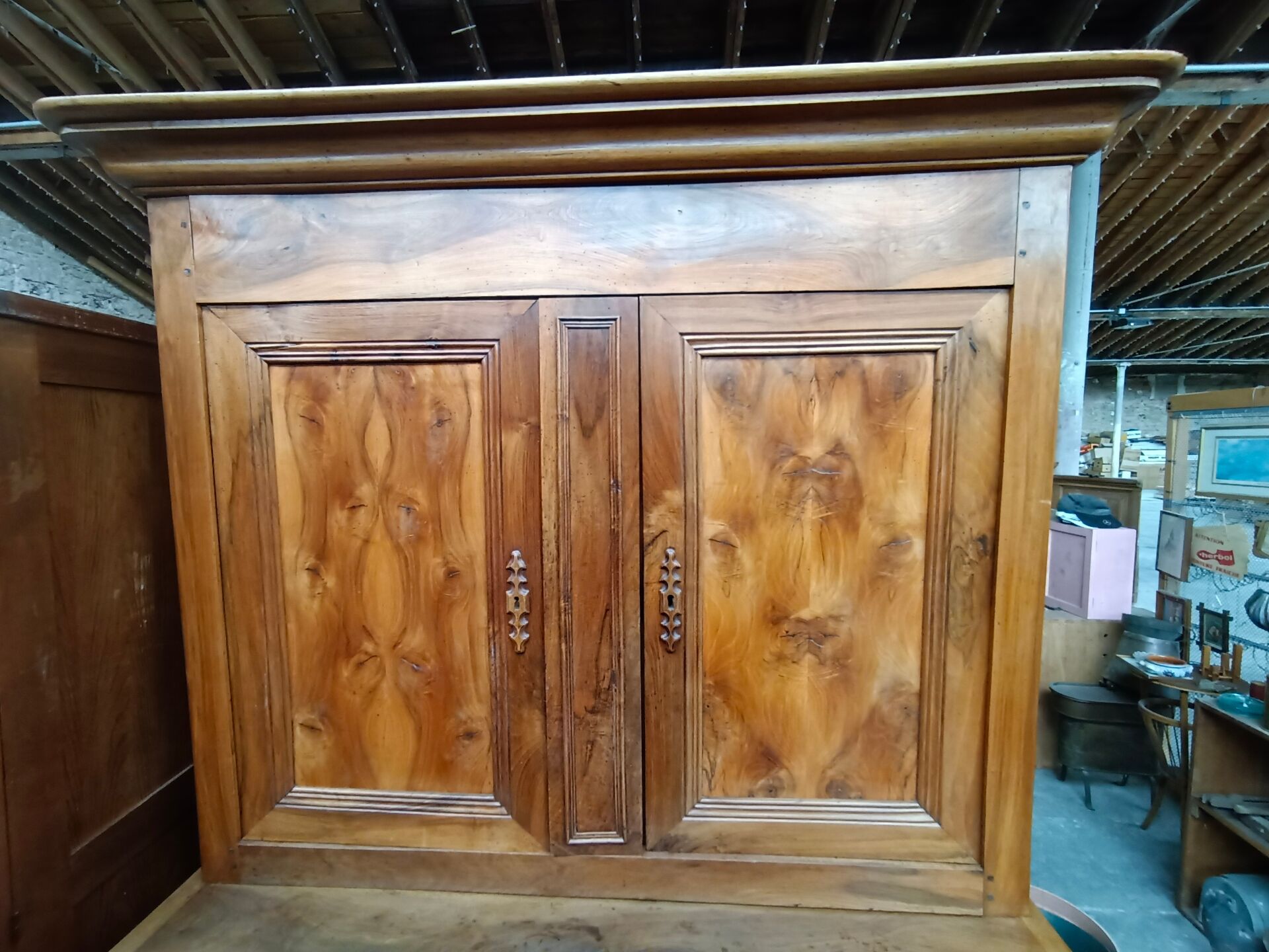 Old elm buffet