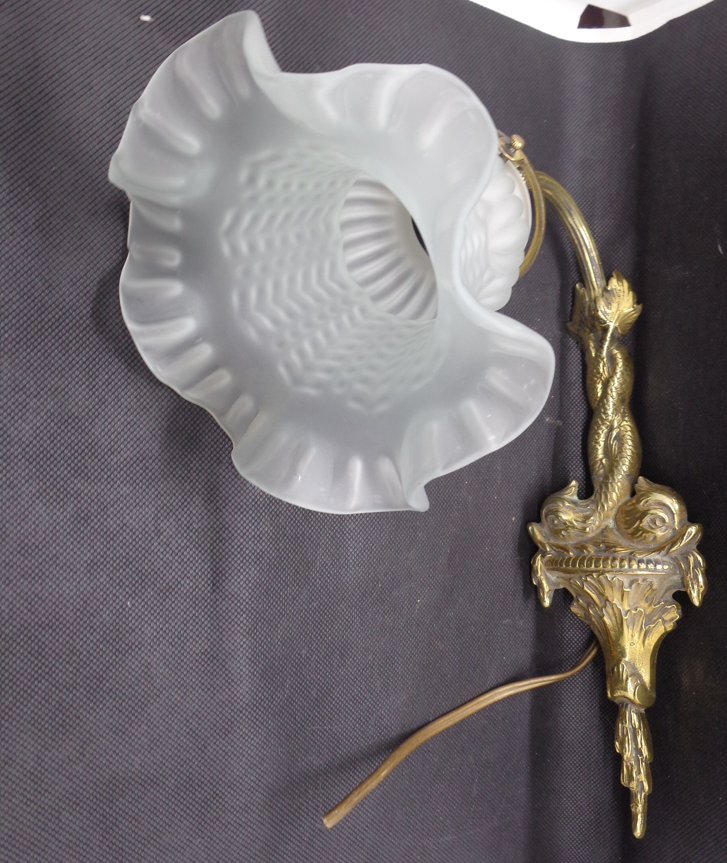 Bronze wall light