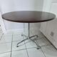 Table "contract base" design Charles et Ray Eames édition Vitra