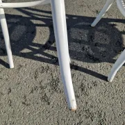 Lot de 4 chaises en bois tournés et cannage 