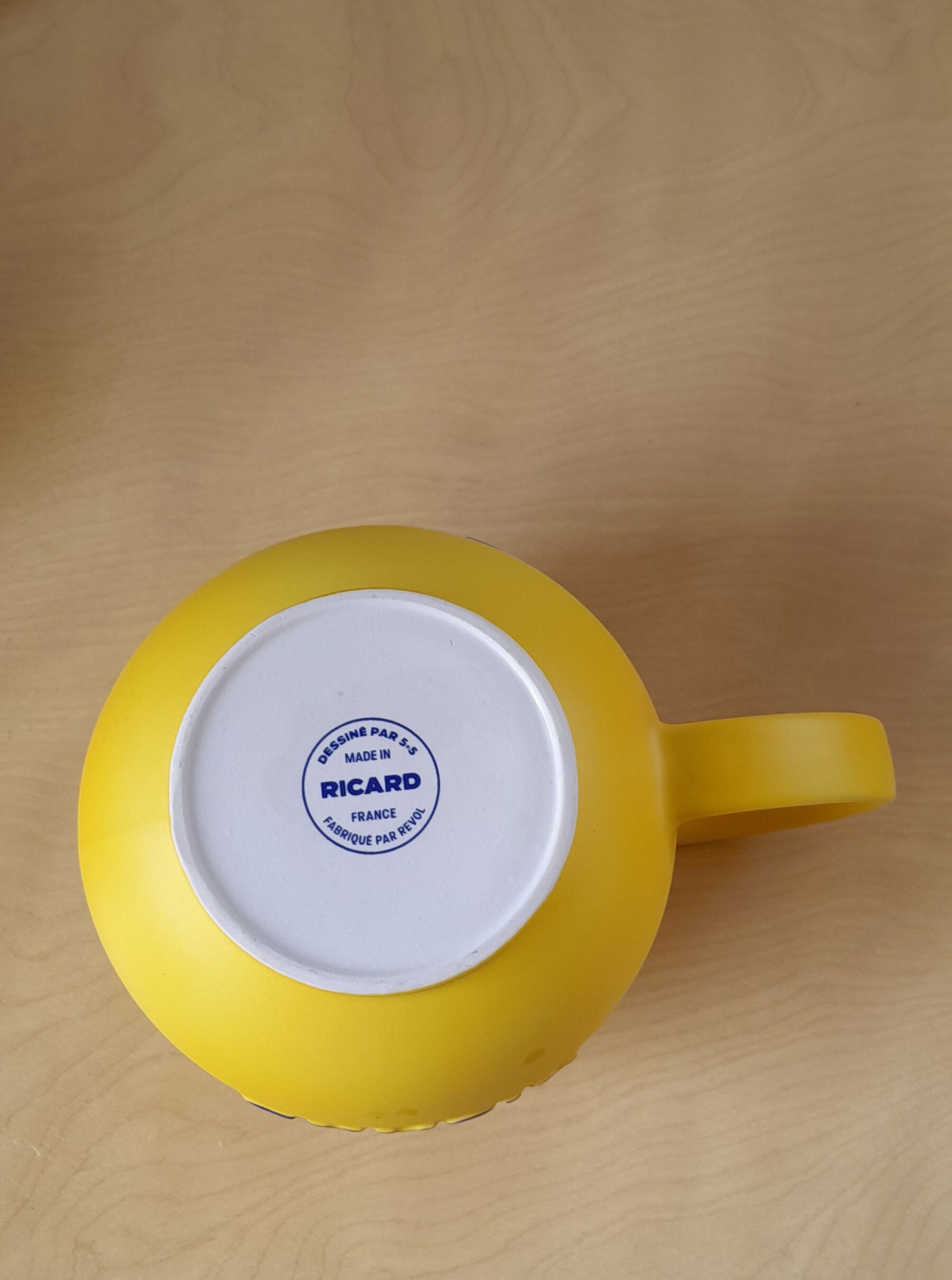 Carafe jaune Ricard