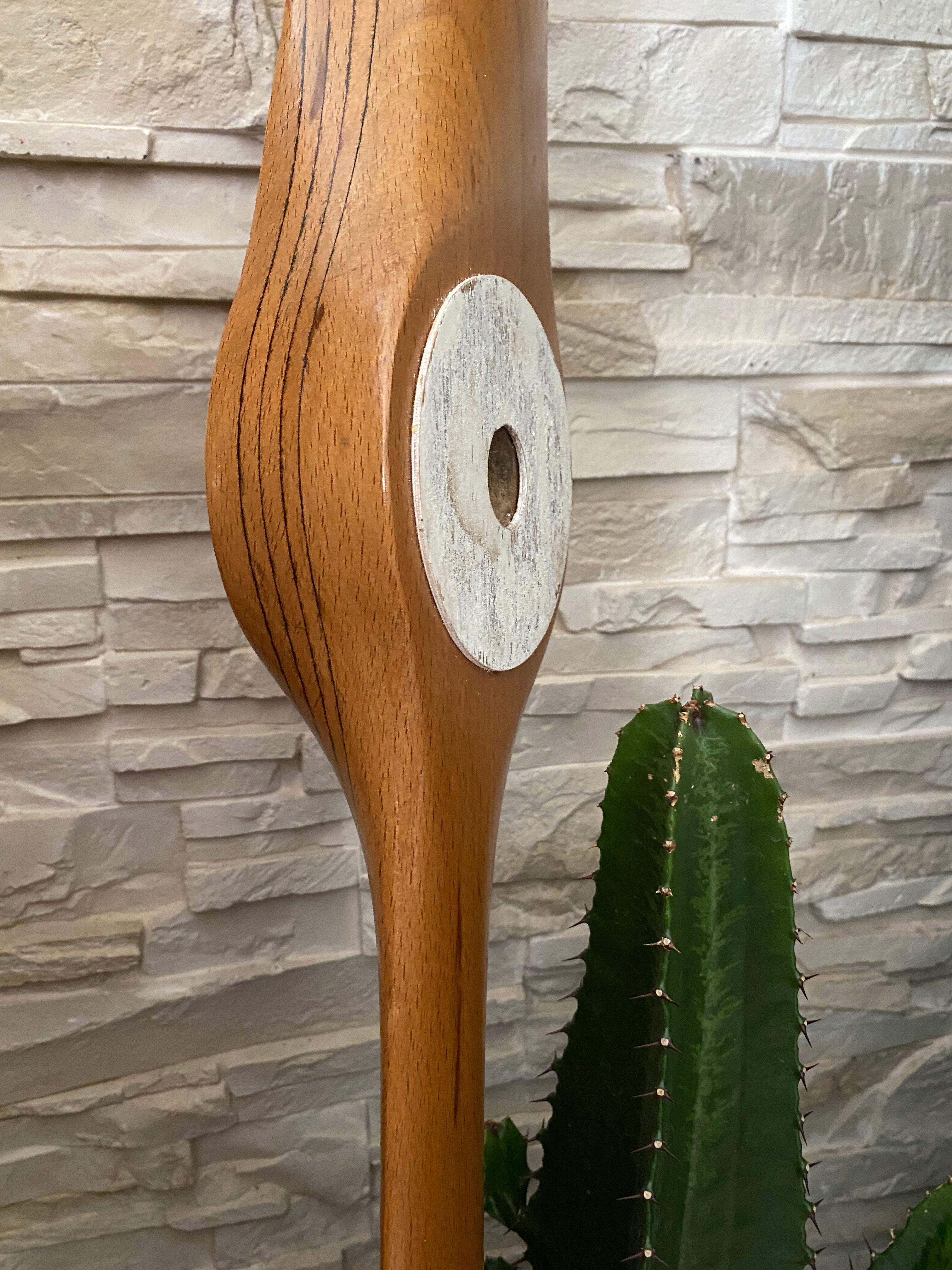 Wooden airplane propeller