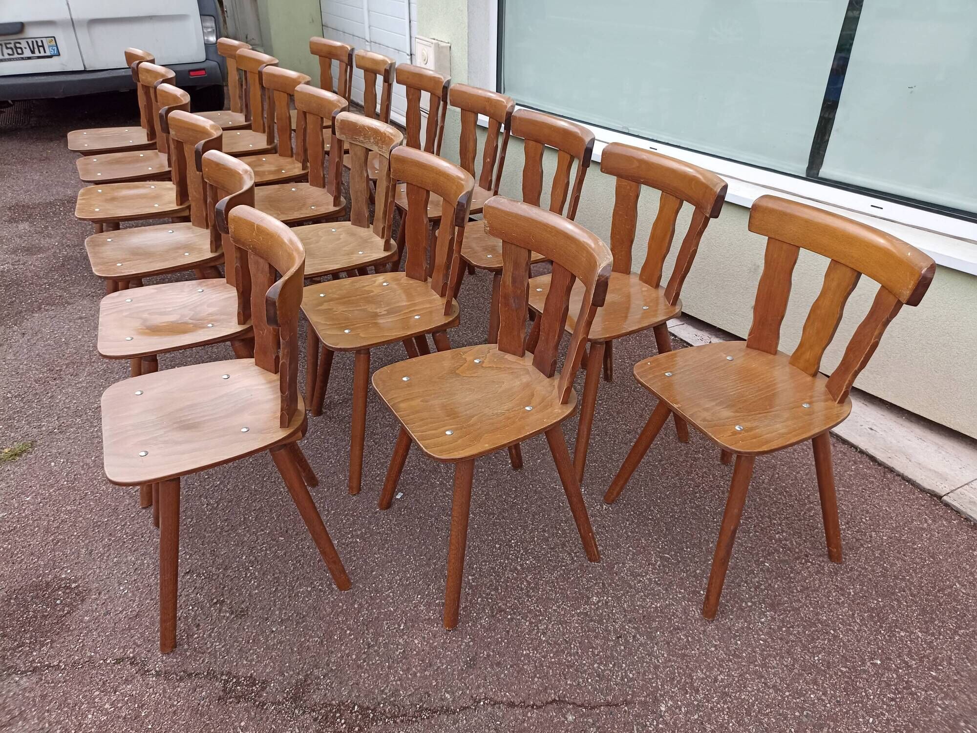 Set of 20 bistro cafe bar restaurant chairs - wood - vintage