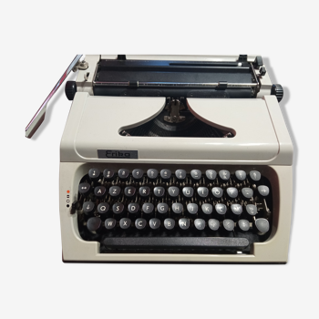 Machine à écrire Erika 150 Blanche collector
