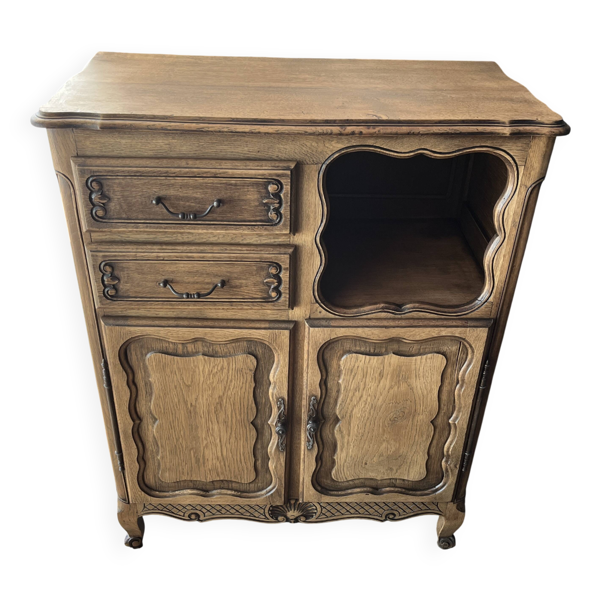 Buffet/occasional furniture oak
