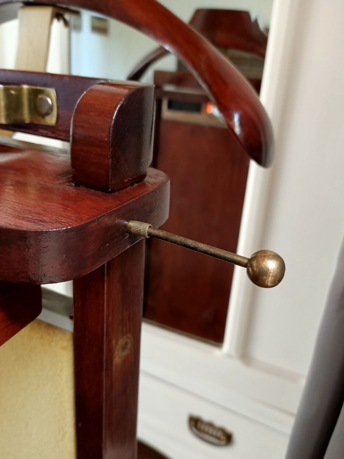 Fratelli Reguitti valet