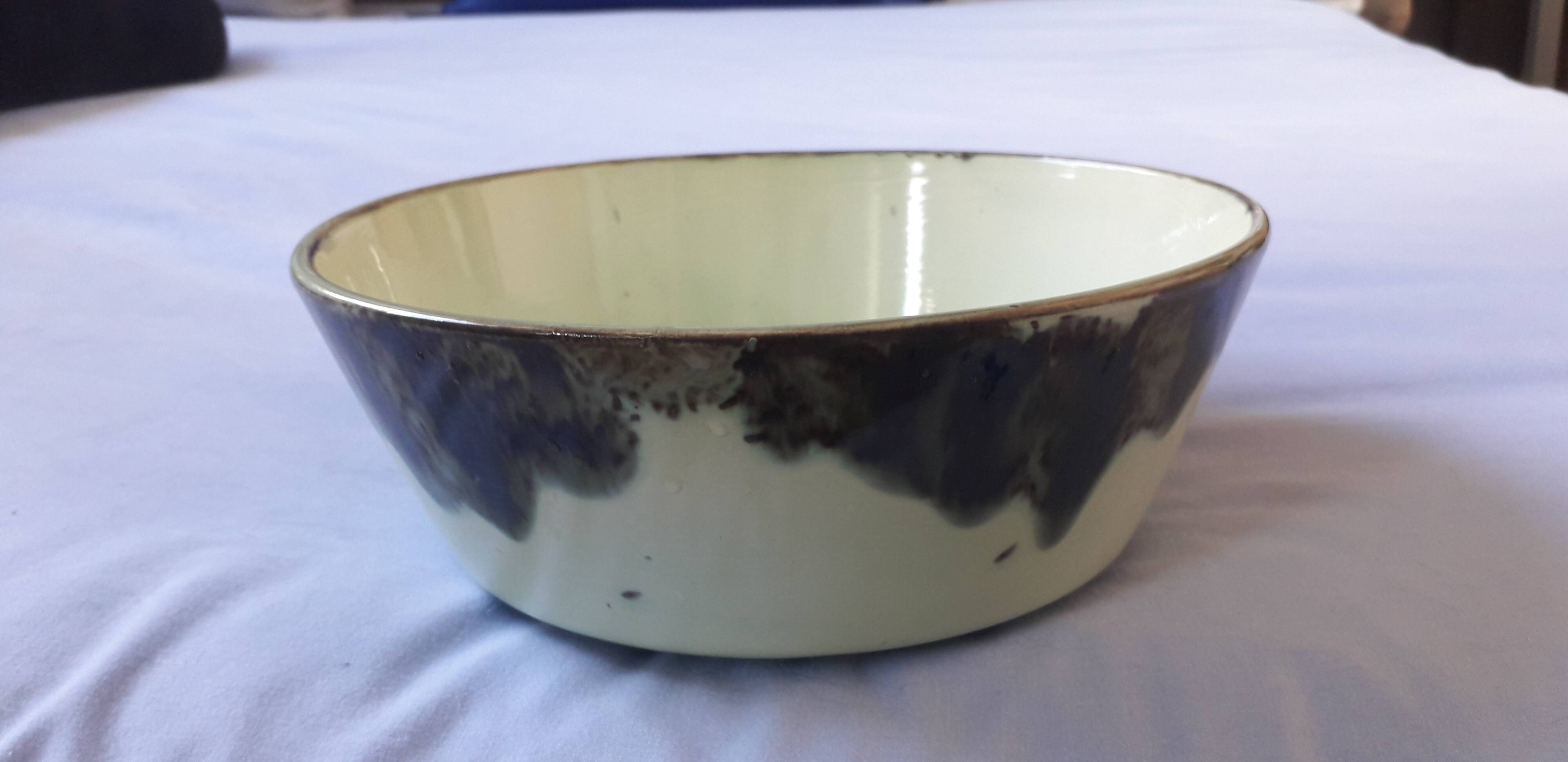 Large vintage ceramic pocket tray