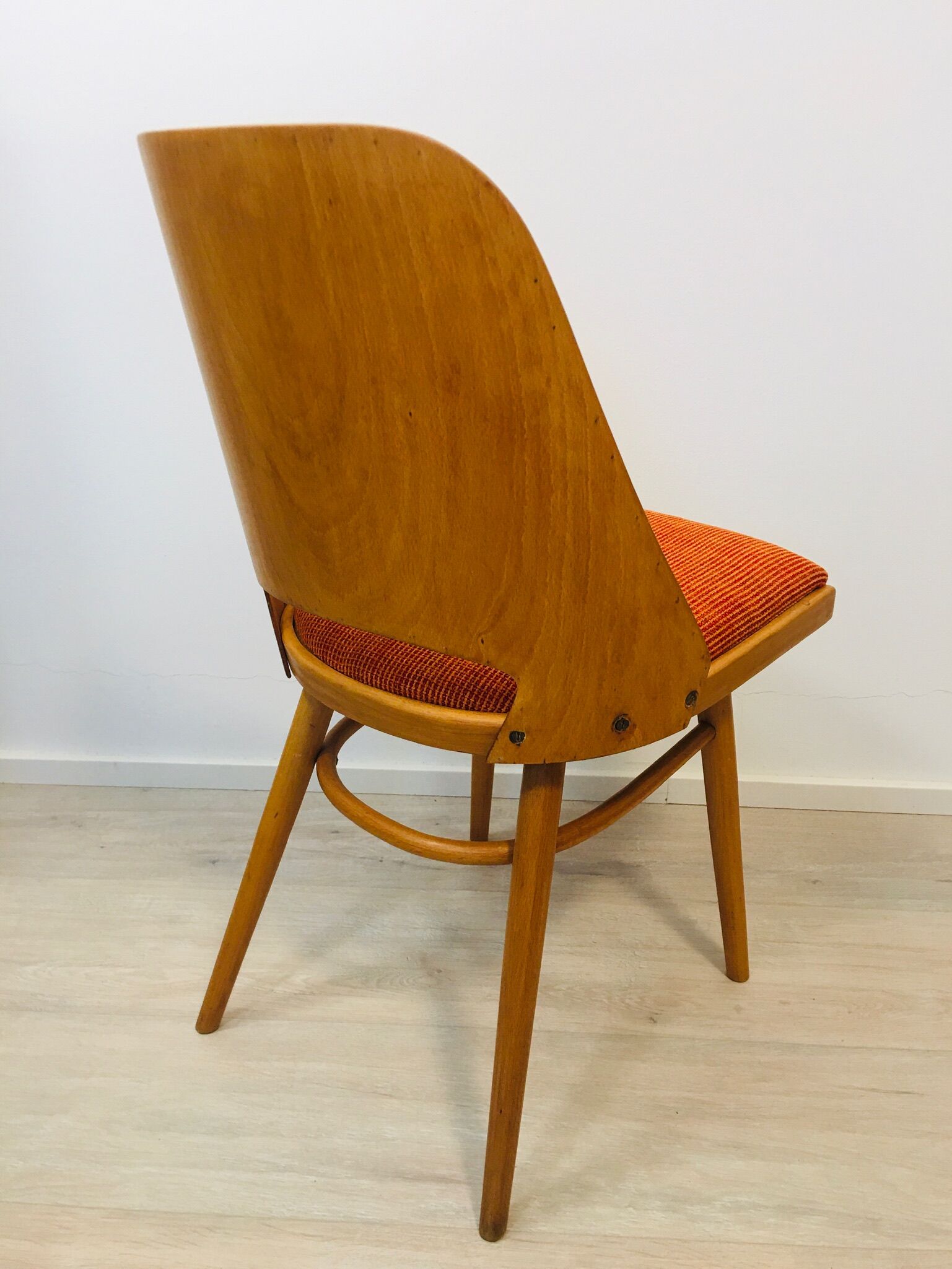 Orange Chair model 514 by Lubomir Hofmann for Ton 1960s
