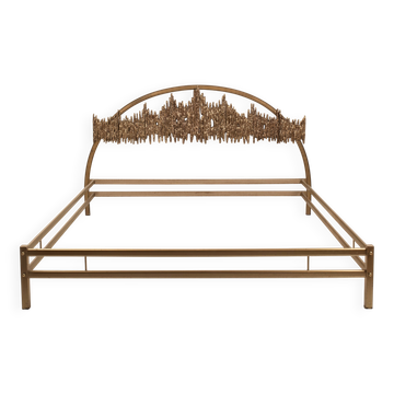 Aurora frame bed by Luciano Frigerio for Frigerio di Desio 1970