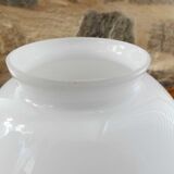 Globe in white opaline - 15 cm