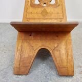 Chaise longue ethnique de coupe à la main