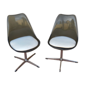 Paire de chaises coque plexiglass et acier chromé, 1970