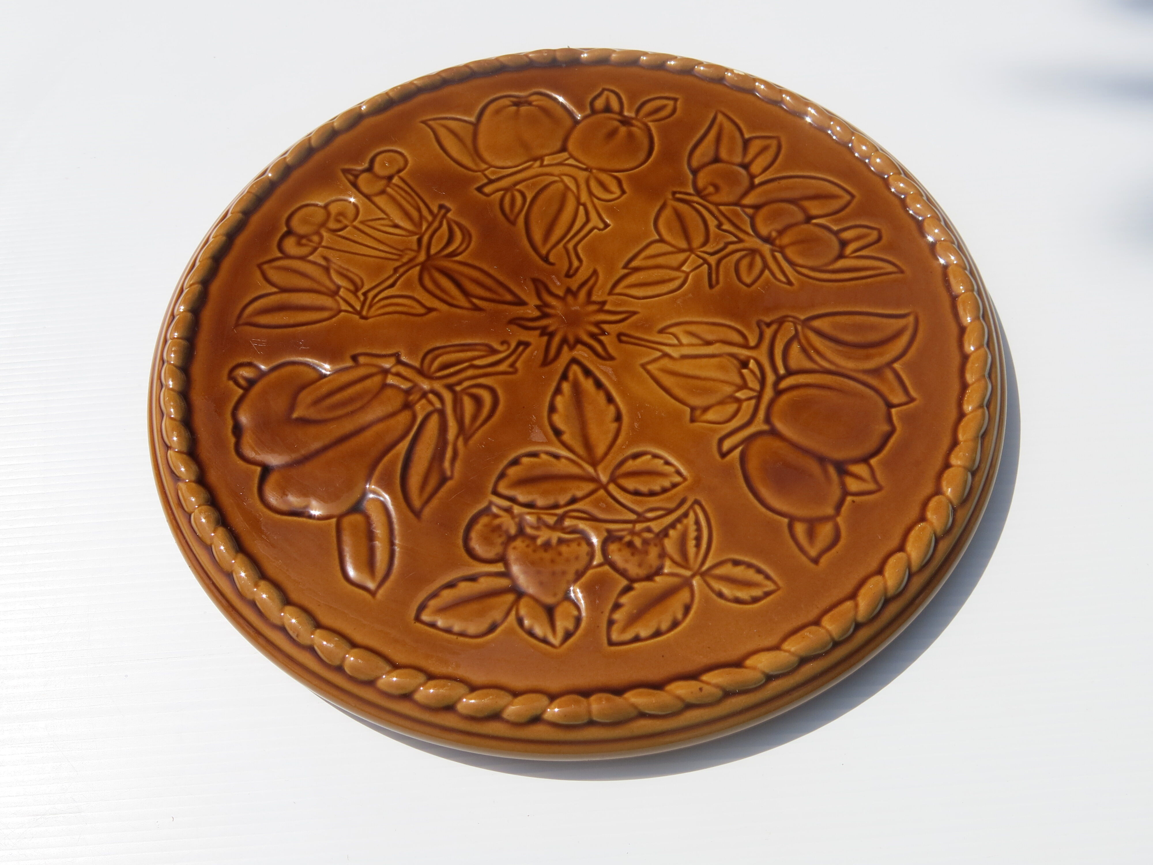 trivia dish