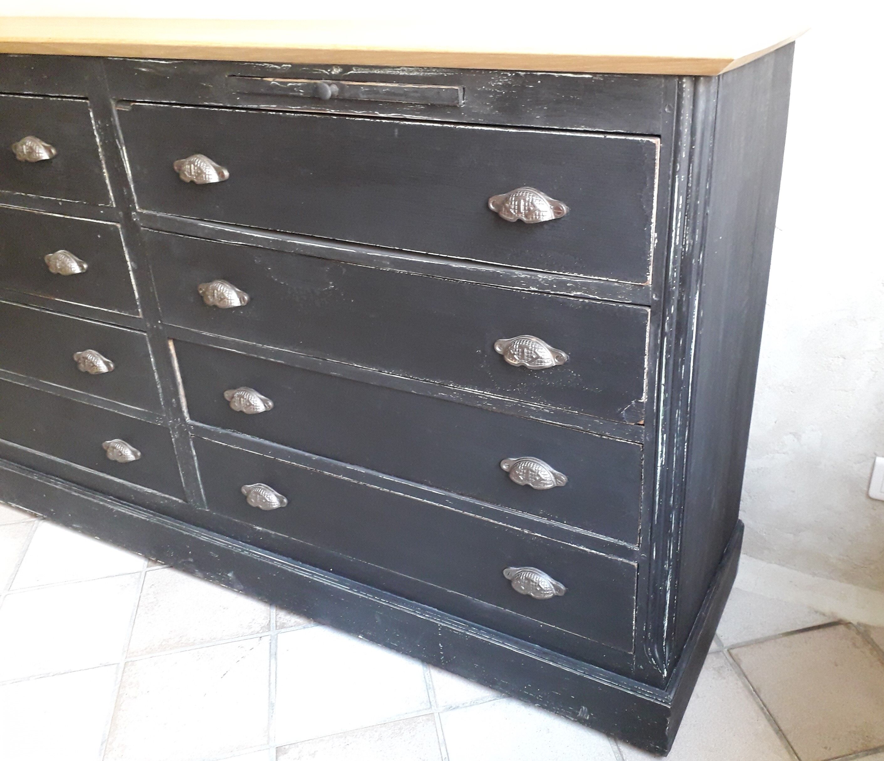 Furniture from craft to drawers