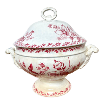 Ancient tureen Iron Earth