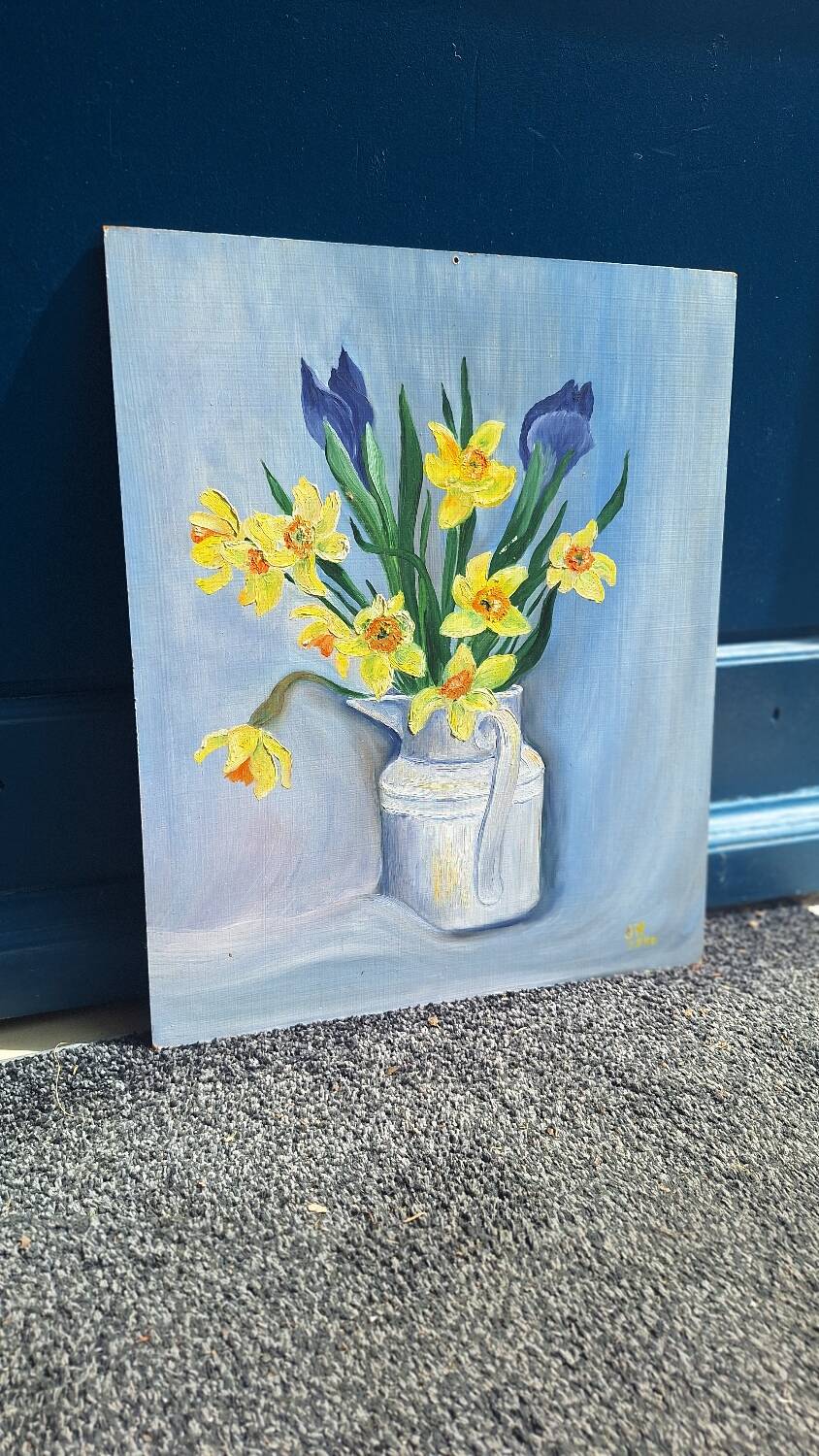 Still life bouquet of daffodils