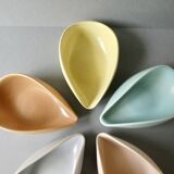 5 ceramic cups from the 50s, pastel tone