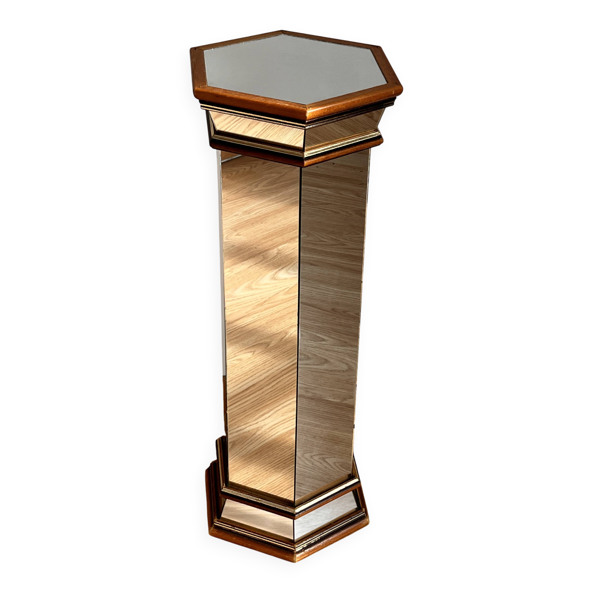 Mirror column