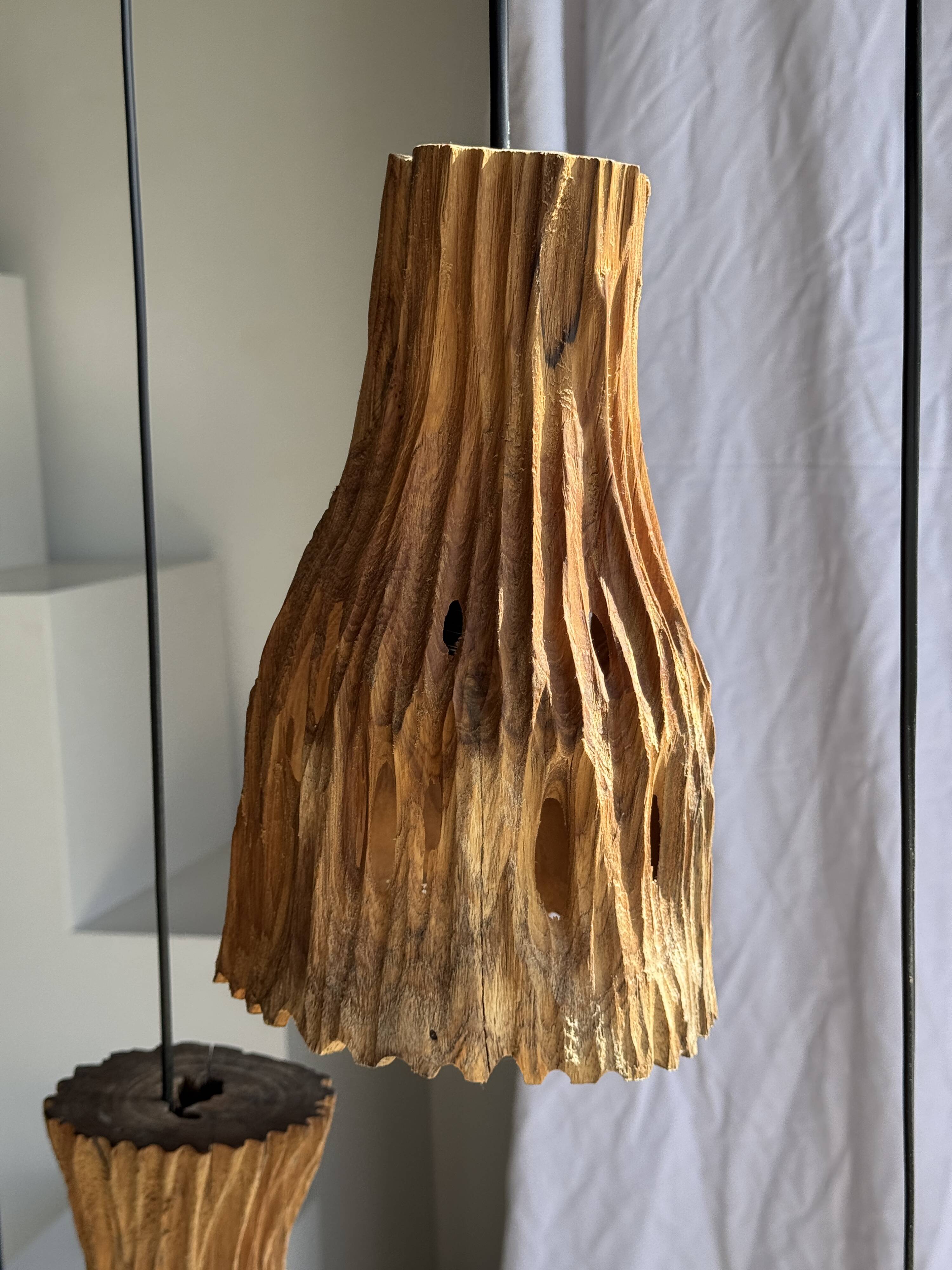 Suspension or lampshade in natural organic teak, tubular, H30 D22.