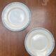 Lot de 2 assiettes anciennes en terre de fer – Manufacture de Longwy
