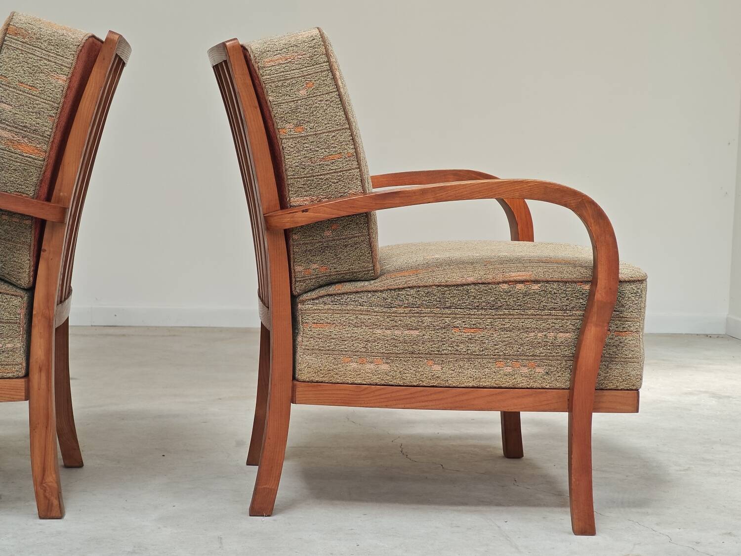Pair of Krasna Jizba Art Deco solid wood armchairs