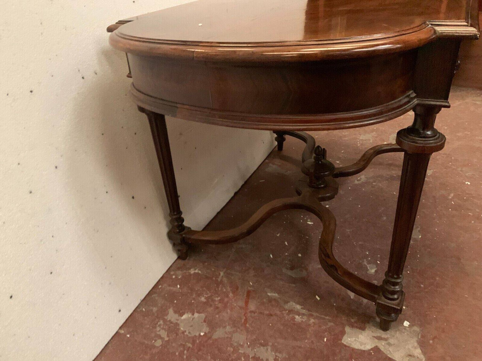 Napoleon III desk table in rosewood and 19th century veneer
