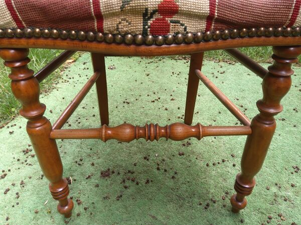 Chaise ancienne Louis-Philippe en merisier