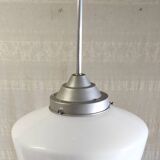 Suspension style Bauhaus globe opaline XL diam. 30cm - début XXeme