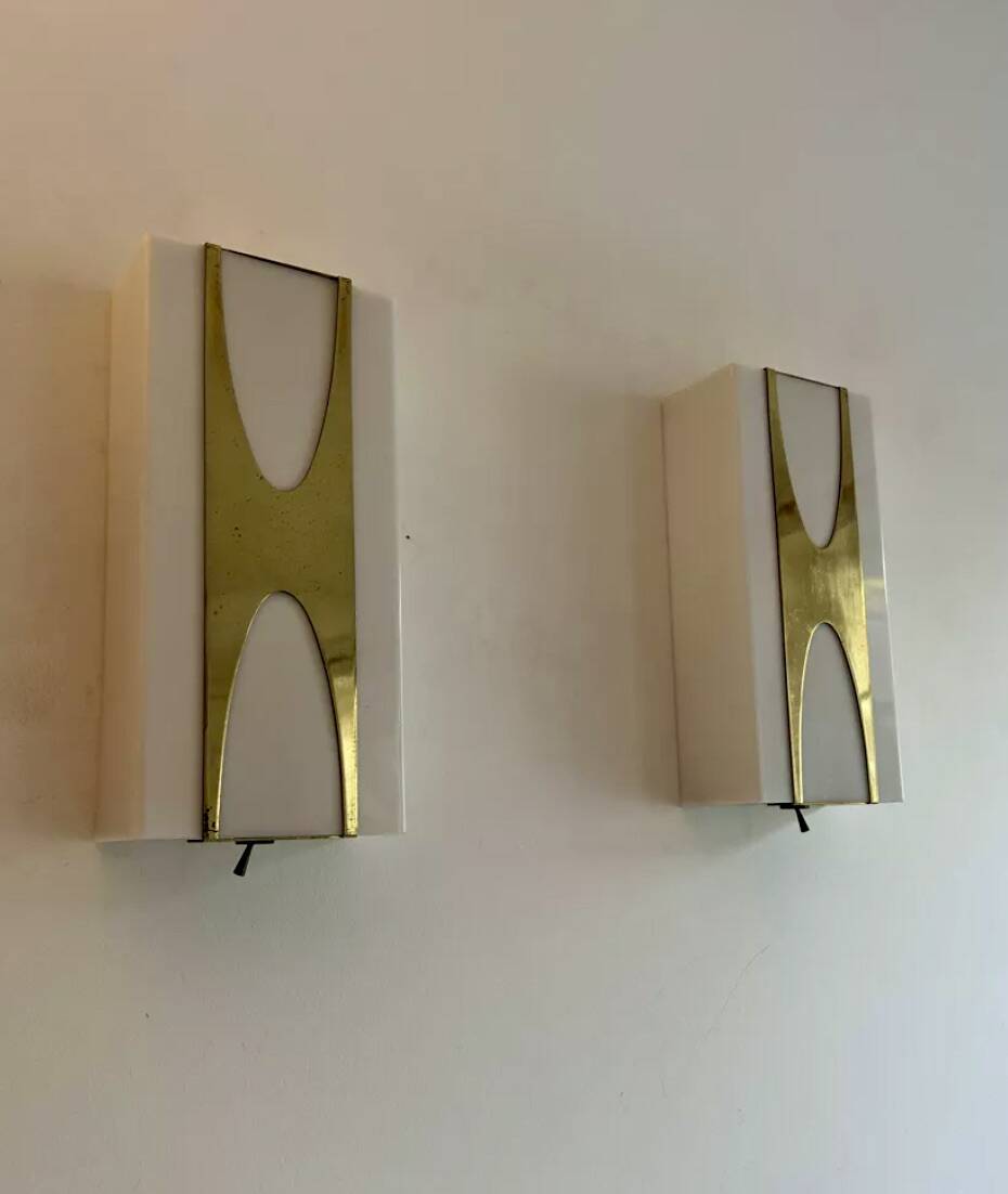 Pair of Loewy wall lights for Hilton, brass and Perspex, France 1965